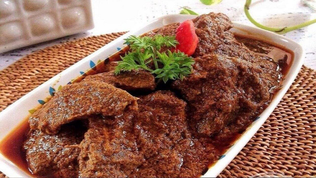 Menyelami Warisan Kuliner Rendang yang Mendunia